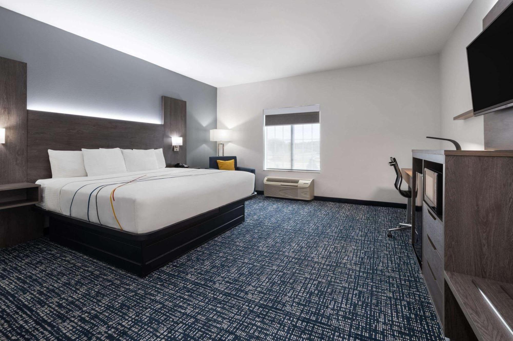 La Quinta By Wyndham Muskogee Hotel Bagian luar foto